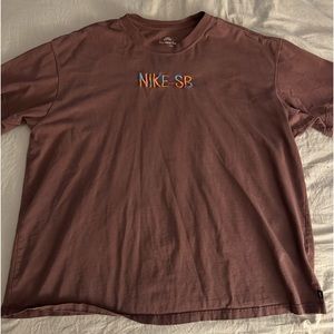 Nike T-shirt